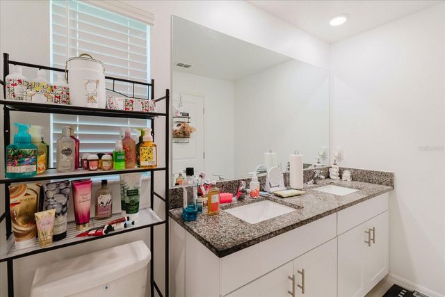 5226 FORUM BOULEVARD, Holiday, FL 34690