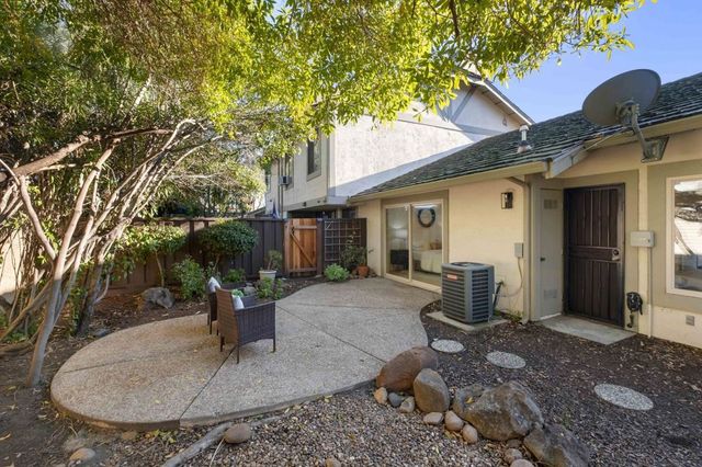 34376 Gadwall Cmn, Fremont, CA 94555