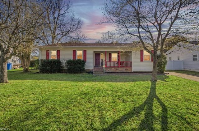 813 Carolyn DR, Chesapeake, VA 23320