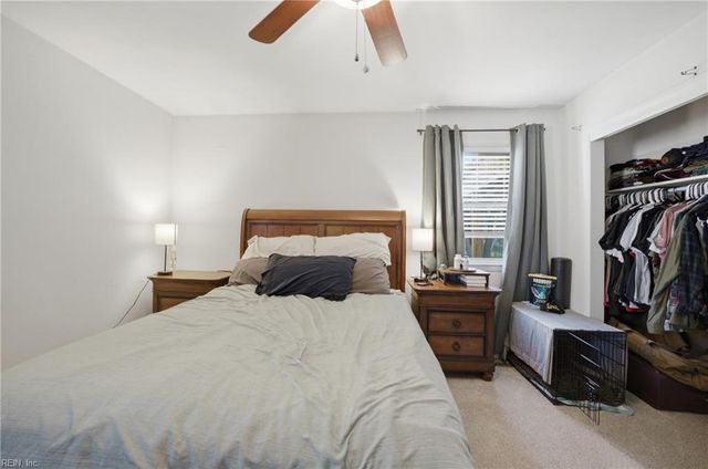 813 Carolyn DR, Chesapeake, VA 23320