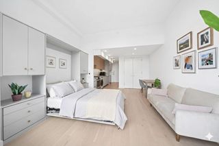 3 Court Square # 523, New York City, NY 11101