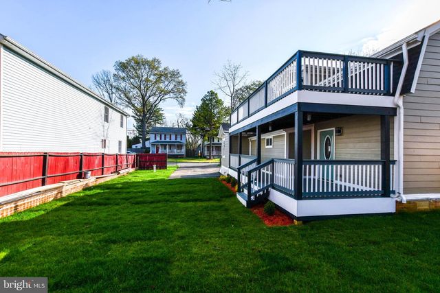 1532 MAYFIELD RD, Edgewater, MD 21037