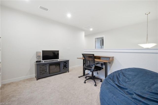 409 Green Lake RD, Moyock, NC 27958