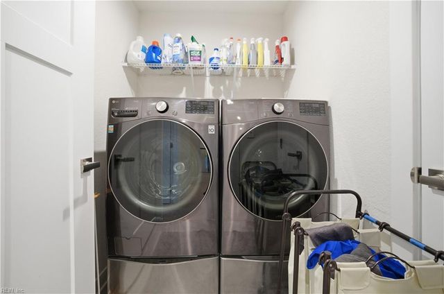 409 Green Lake RD, Moyock, NC 27958