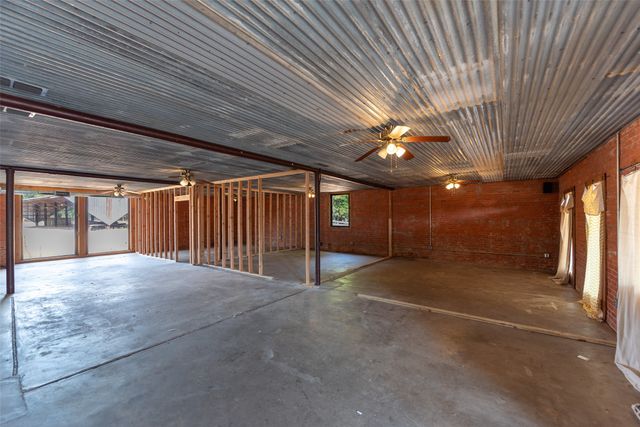 257 E Hwy 67, Mount Vernon, TX 75457