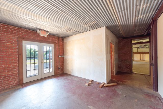 257 E Hwy 67, Mount Vernon, TX 75457