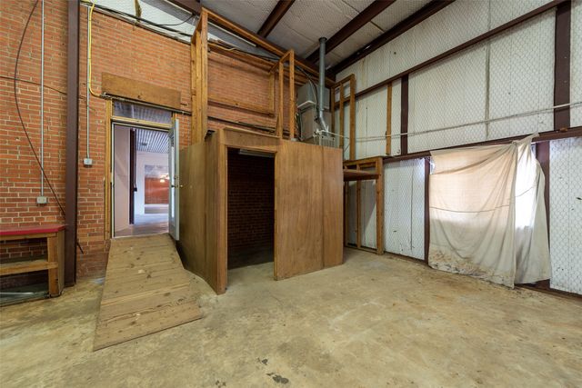 257 E Hwy 67, Mount Vernon, TX 75457