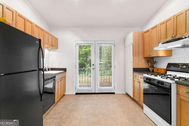 3016 Anderson Place, Decatur, GA 30033
