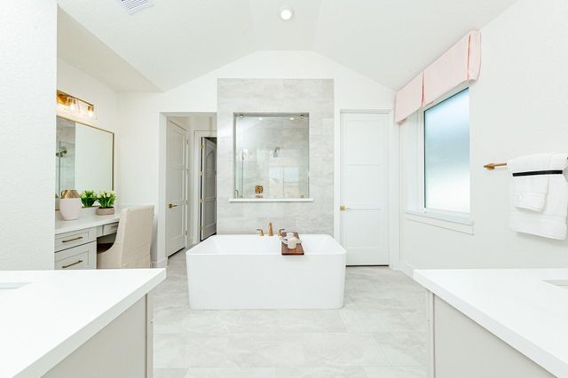 11327 Southwood Drive, Iowa Colony, TX 77583