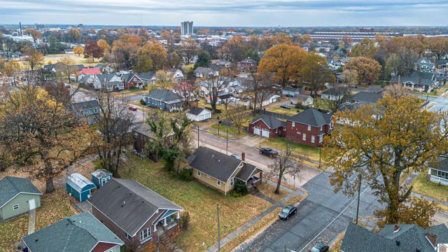 500 N 16th St, Paducah, KY 42001