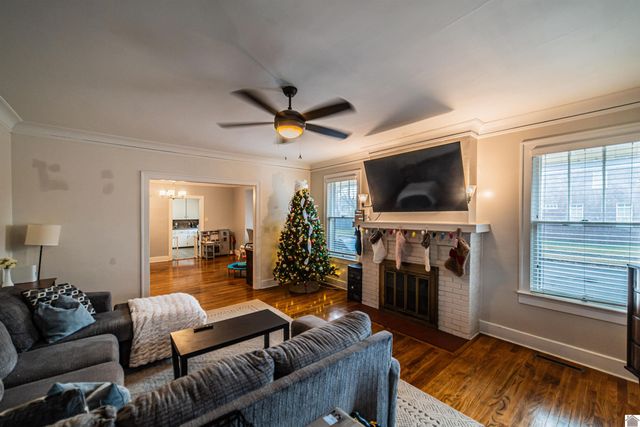 500 N 16th St, Paducah, KY 42001