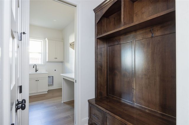 4764 Coral River Road, College Station, TX 77845