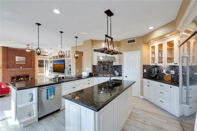 9598 Naples Drive, Cypress, CA 90630