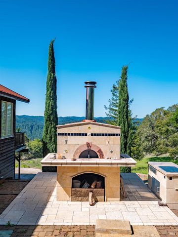 16101 Lost Creek Rd, Yorkville, CA 95494