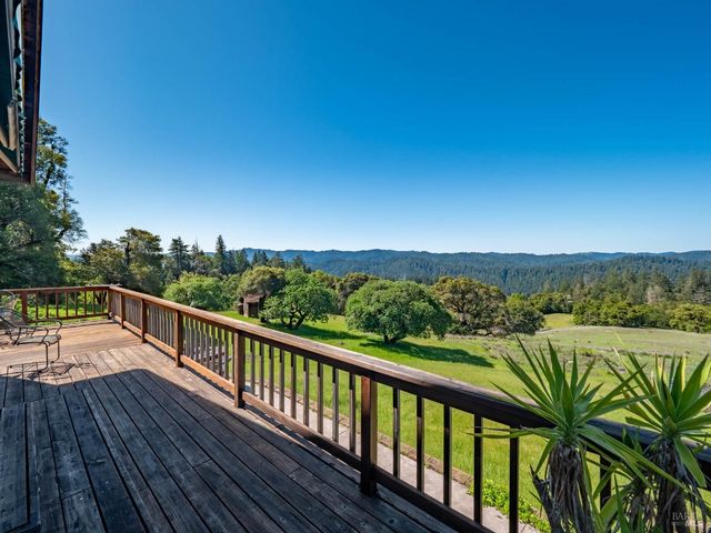 16101 Lost Creek Rd, Yorkville, CA 95494