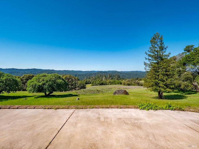 16101 Lost Creek Rd, Yorkville, CA 95494