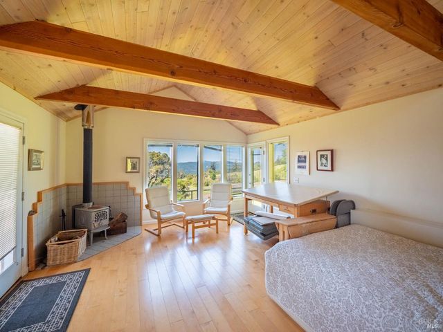 16101 Lost Creek Rd, Yorkville, CA 95494