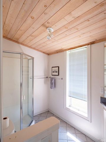 16101 Lost Creek Rd, Yorkville, CA 95494