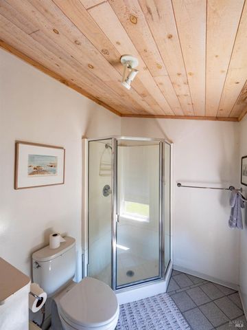 16101 Lost Creek Rd, Yorkville, CA 95494