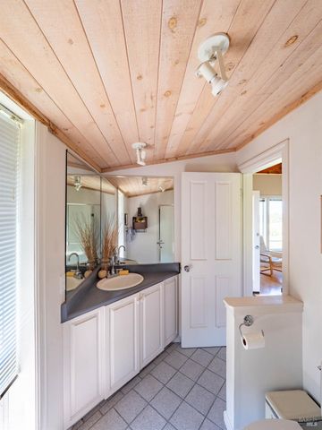 16101 Lost Creek Rd, Yorkville, CA 95494