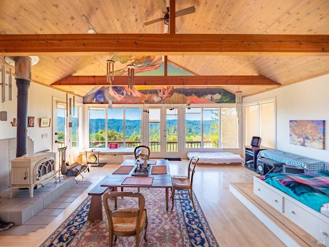 16101 Lost Creek Rd, Yorkville, CA 95494