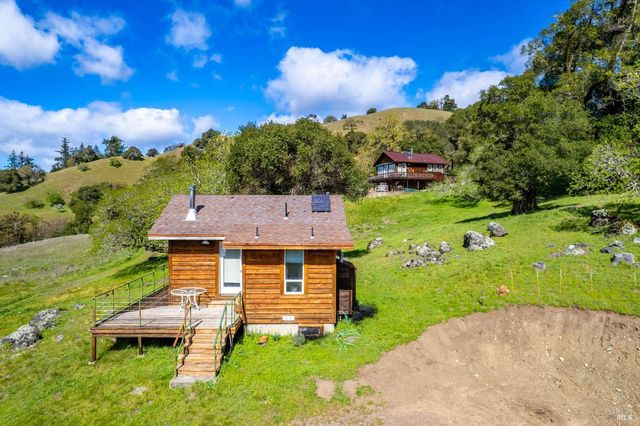 16101 Lost Creek Rd, Yorkville, CA 95494