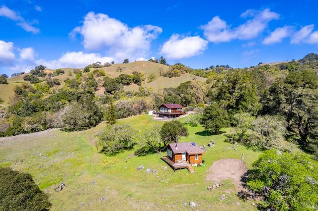 16101 Lost Creek Rd, Yorkville, CA 95494
