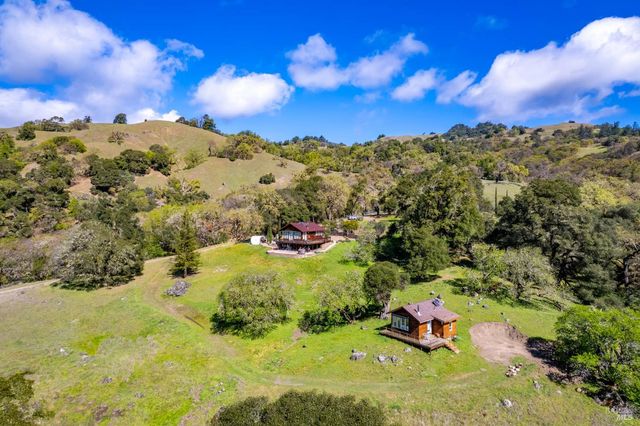 16101 Lost Creek Rd, Yorkville, CA 95494