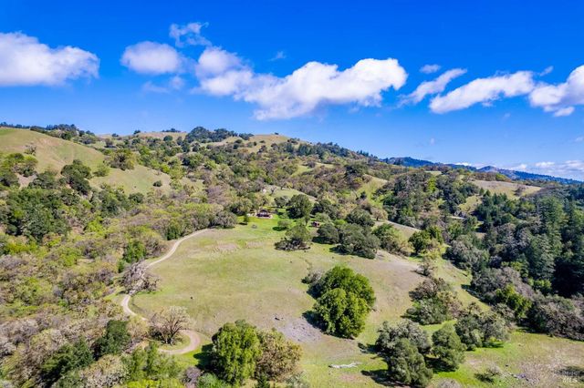 16101 Lost Creek Rd, Yorkville, CA 95494