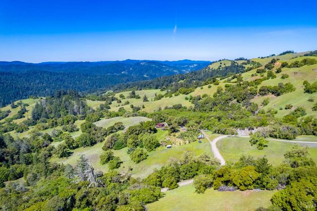 16101 Lost Creek Rd, Yorkville, CA 95494