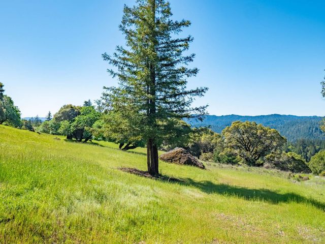 16101 Lost Creek Rd, Yorkville, CA 95494