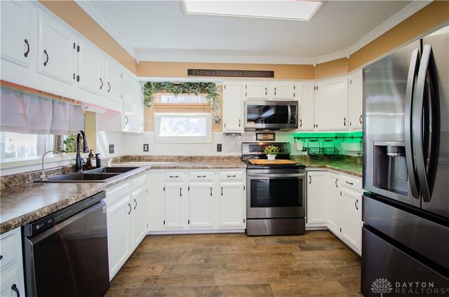 4219 Sugar Leaf Drive, Bellbrook, OH 45440