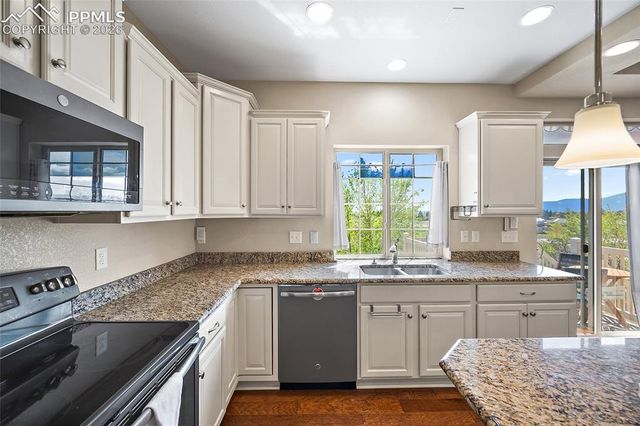 8345 Longleaf Lane, Colorado Springs, CO 80927
