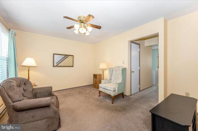 52 WENNER DR, Brunswick, MD 21716