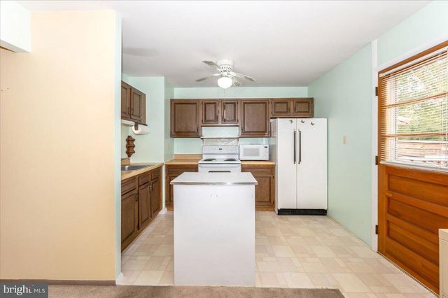 52 WENNER DR, Brunswick, MD 21716