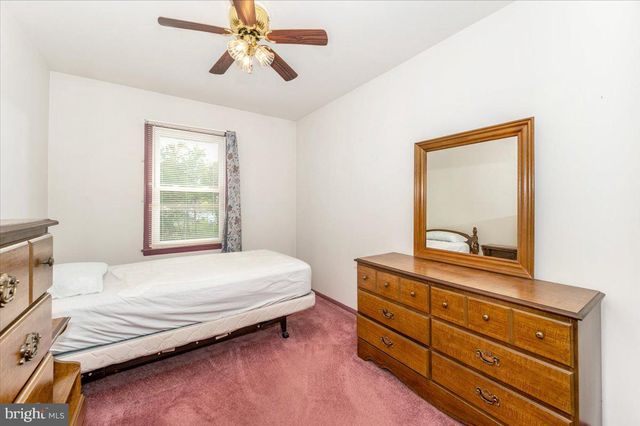 52 WENNER DR, Brunswick, MD 21716