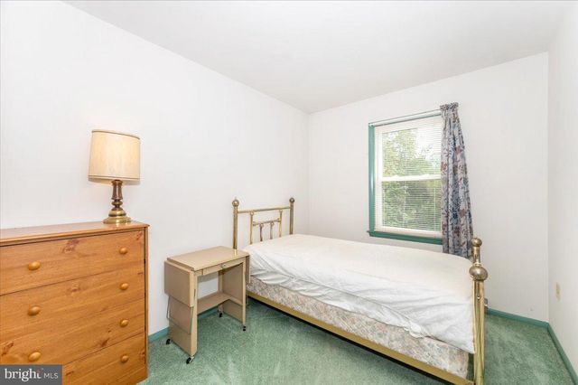 52 WENNER DR, Brunswick, MD 21716