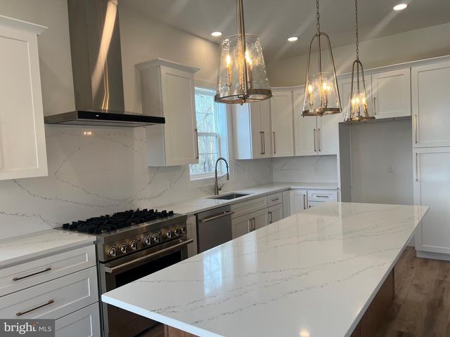 167 ELLICOTT RD, Avondale, PA 19311