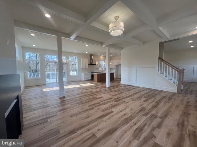 167 ELLICOTT RD, Avondale, PA 19311