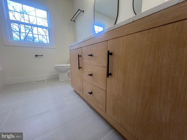 167 ELLICOTT RD, Avondale, PA 19311