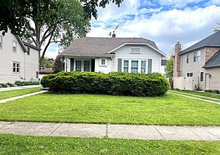 412 S Rex Boulevard, Elmhurst, IL 60126