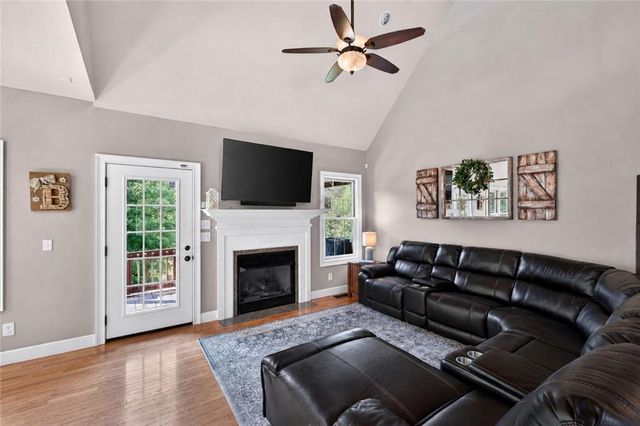 100 Pond Overlook Lane, Morganton, GA 30560