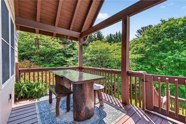 100 Pond Overlook Lane, Morganton, GA 30560
