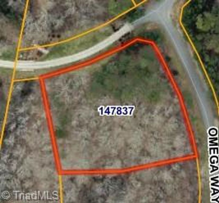 8199 Omega Way, Summerfield, NC 27358