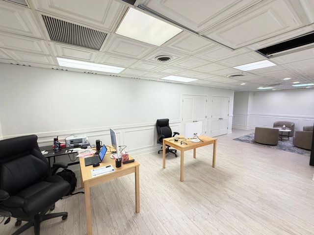 5701 N Sheridan Road CO3, Chicago, IL 60640