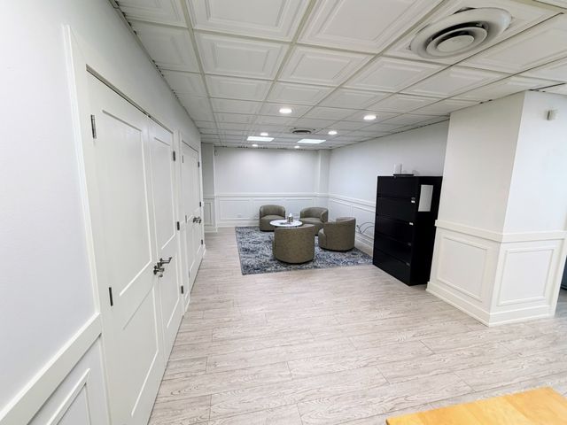 5701 N Sheridan Road CO3, Chicago, IL 60640