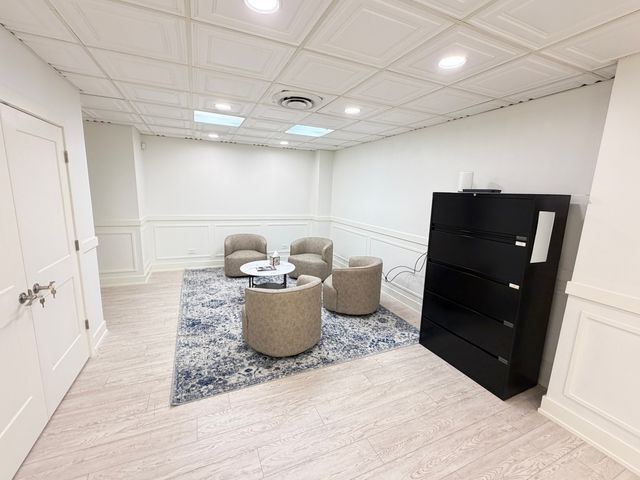 5701 N Sheridan Road CO3, Chicago, IL 60640