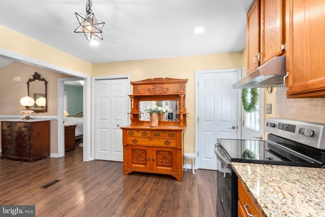 228 CEDAR RIDGE DR, Ruther Glen, VA 22546