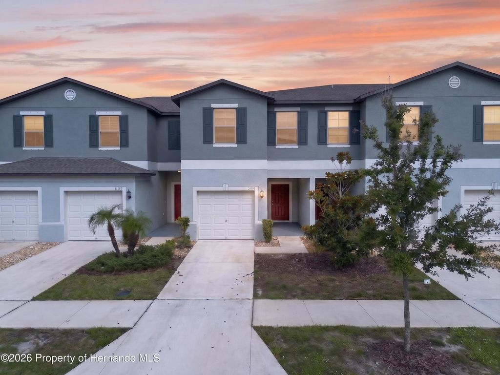 11855 Dumaine Valley Road, Riverview, FL 33579