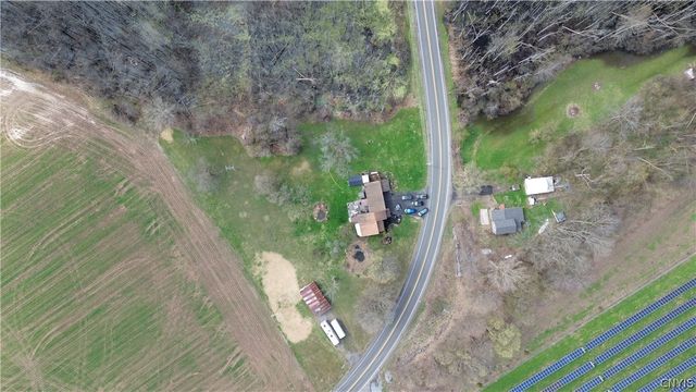 6153 North Kirkville Road, Manlius, NY 13082